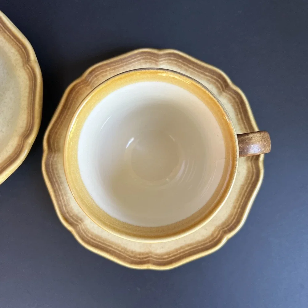 VTG Mikasa Whole Wheat E8000 Cups & Saucers Set of 2 Japan Stoneware EUC